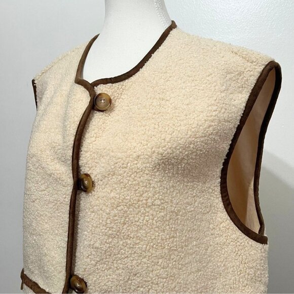 NWT HOUSE OF HARLOW 1960 CREAM BROWN SHERPA CROPPED OVERSIZED VEST - L - Picture 4 of 9